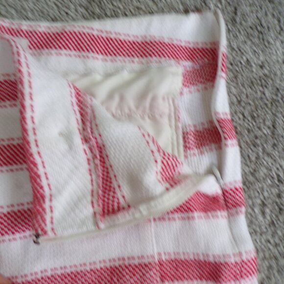 LOFT Striped shorts 4 - Picture 3 of 8